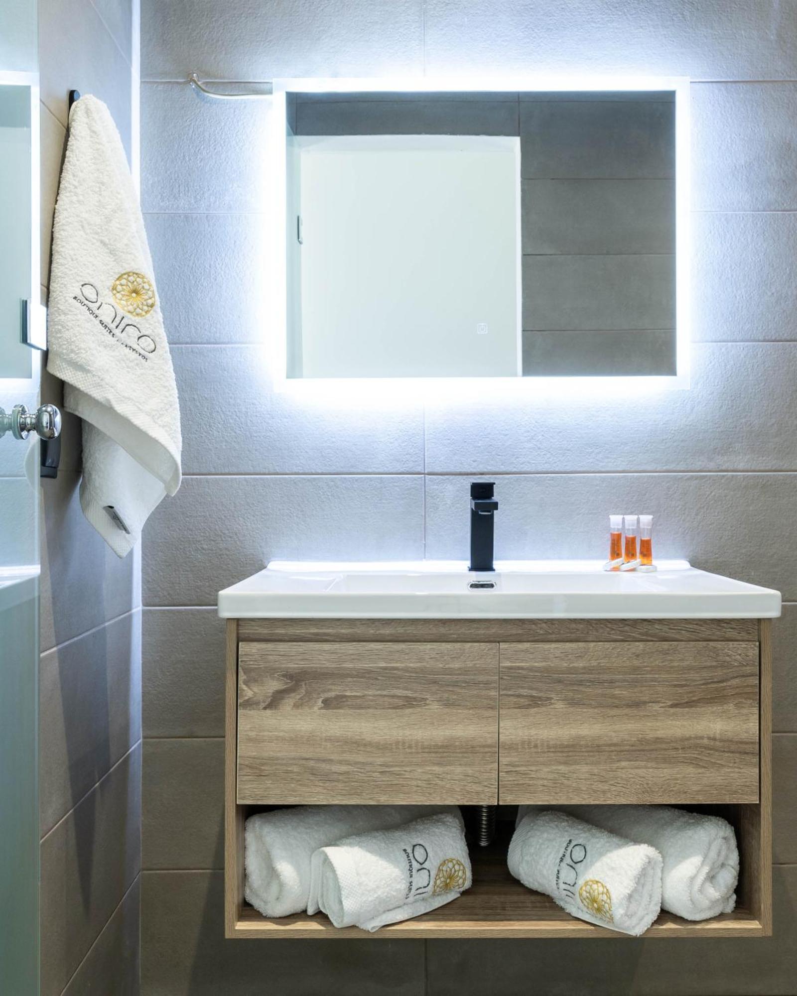 Nerea Boutique Suites Karystos Oda fotoğraf